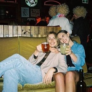 Meet your Posher, Jade